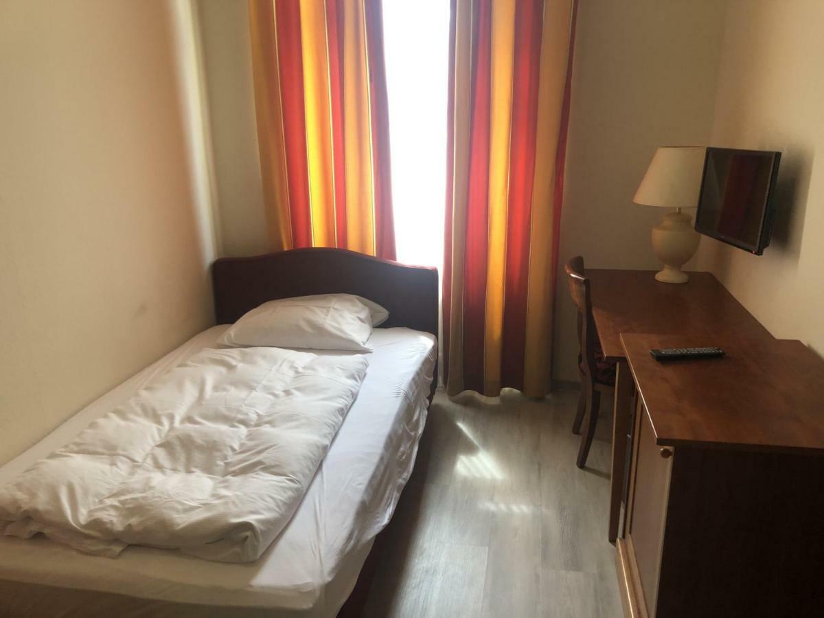 Hotel-Events Adlerpalast Ruesselsheim Luaran gambar