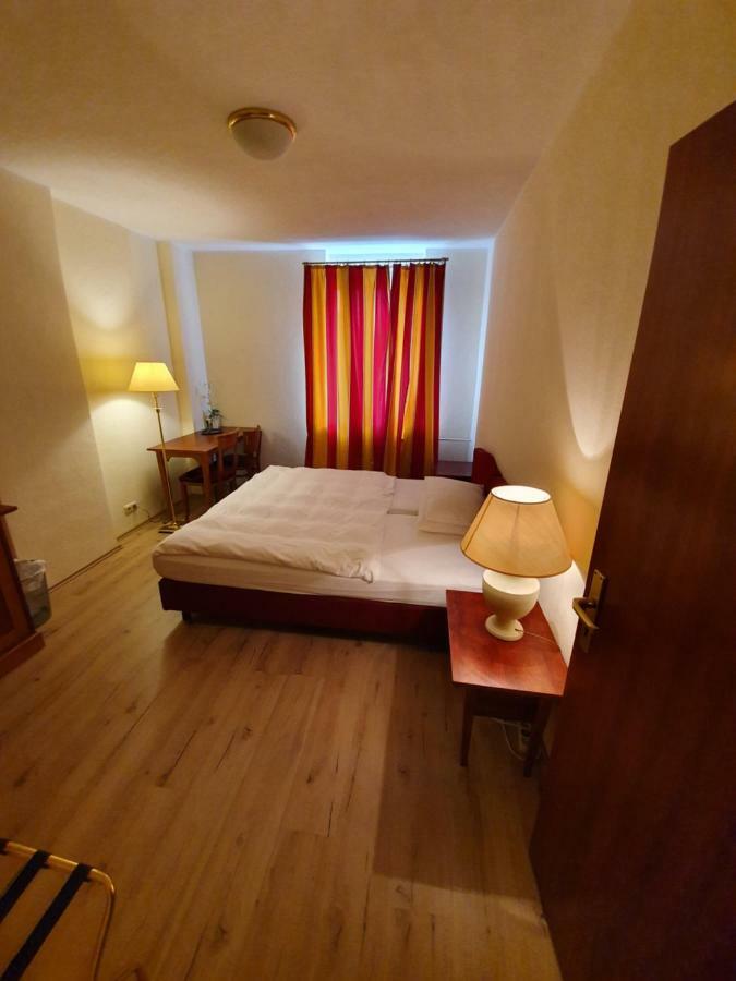 Hotel-Events Adlerpalast Ruesselsheim Luaran gambar