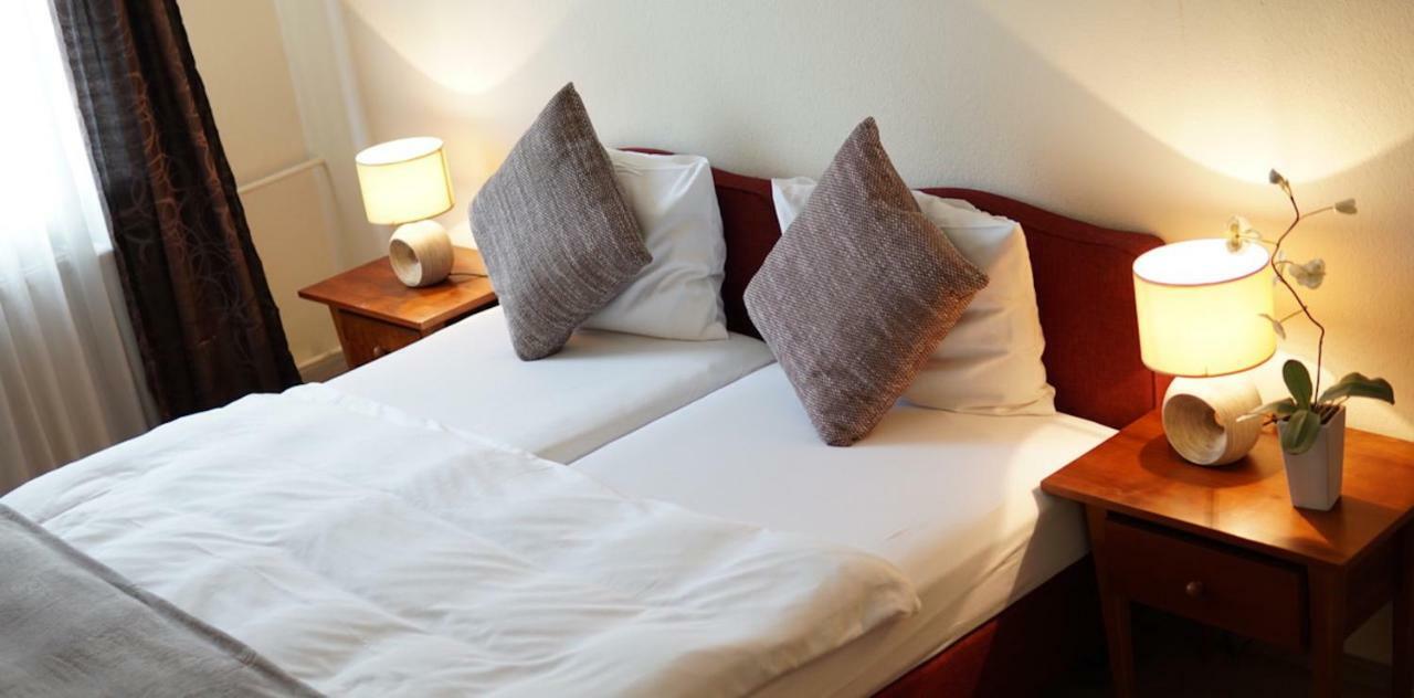 Hotel-Events Adlerpalast Ruesselsheim Luaran gambar